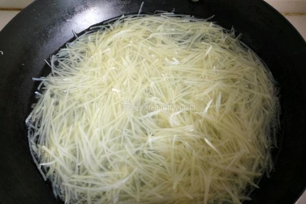 炝拌土豆丝的做法图解3
