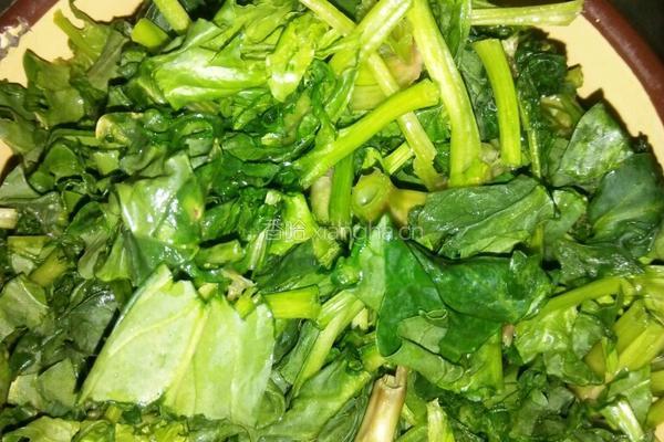 西红柿波菜炒鸡蛋的做法图解3