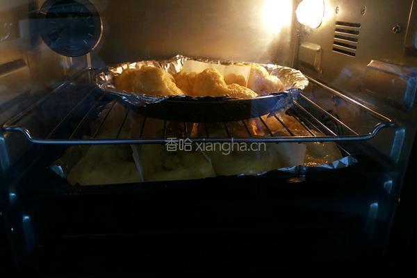 椰蓉面包――汤种法的做法图解24