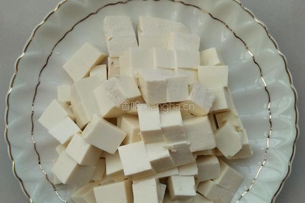 肉糜蒸豆付的做法图解1