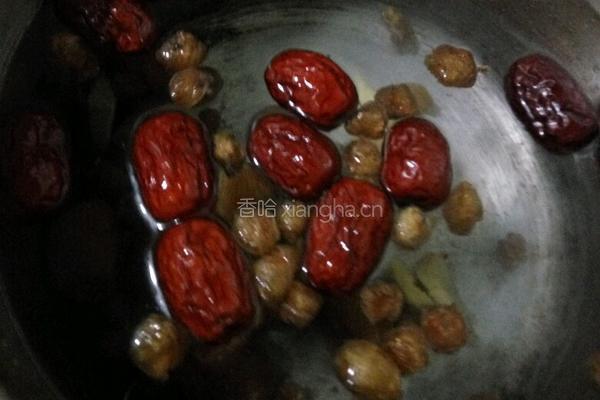 乌鸡蜜枣桂圆汤的做法图解3