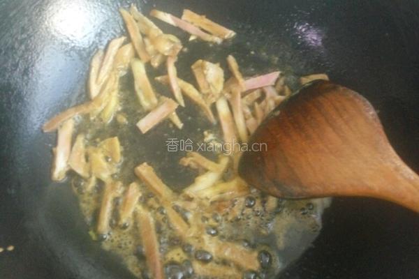 腊肉炒芦蒿的做法图解3