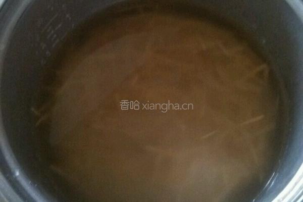 薯丝稀饭的做法图解3