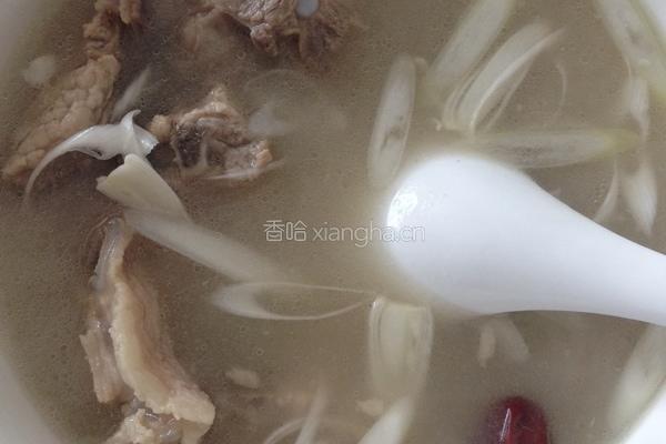 山药排骨汤的做法图解6