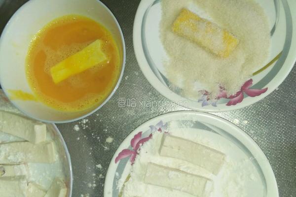 番茄酱炸豆腐的做法图解2