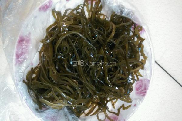 蒜蓉海带的做法图解3