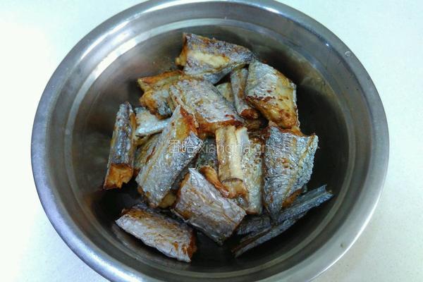 茄汁带鱼的做法图解6