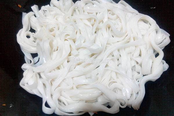 炒河粉的做法图解5