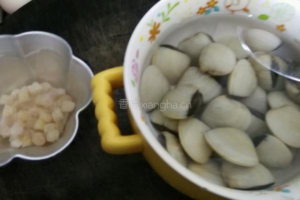 干贝蛤肉粥的做法图解1