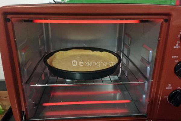 海鲜披萨的做法图解6
