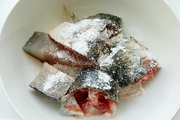 草鱼炖豆腐的做法图解2