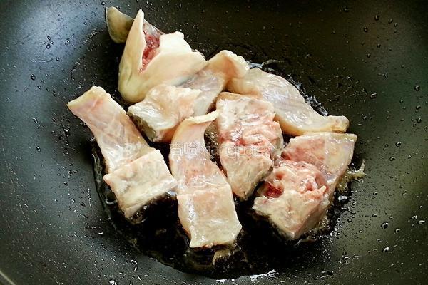 草鱼炖豆腐的做法图解5