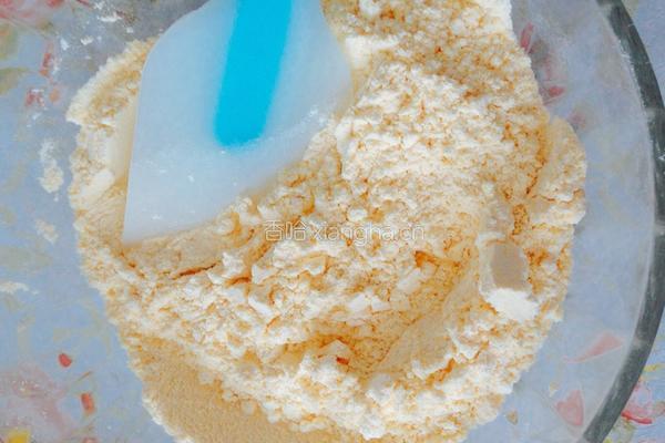 低脂无油玉米面包的做法图解3