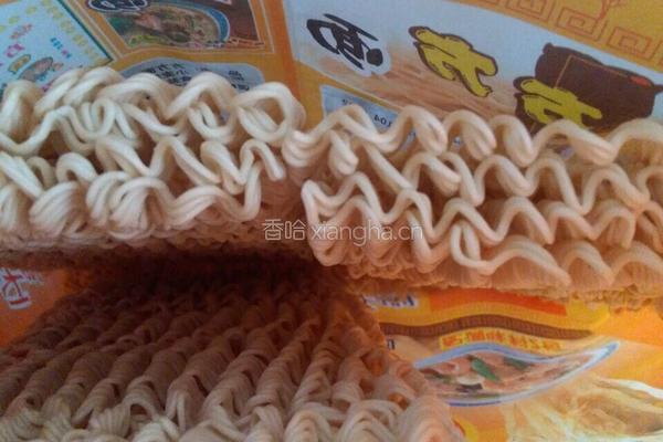 小炒面的做法图解1
