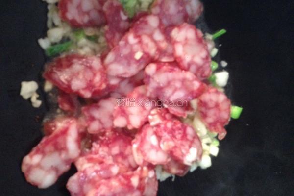 蒜苔炒腊肠的做法图解4