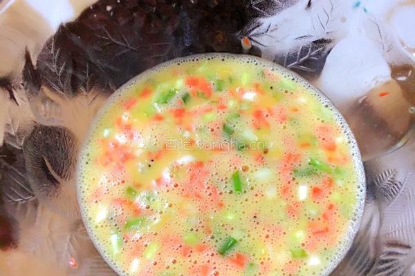 虾皮胡萝卜鸡蛋碎（宝宝高钙高蛋白食谱）的做法图解4
