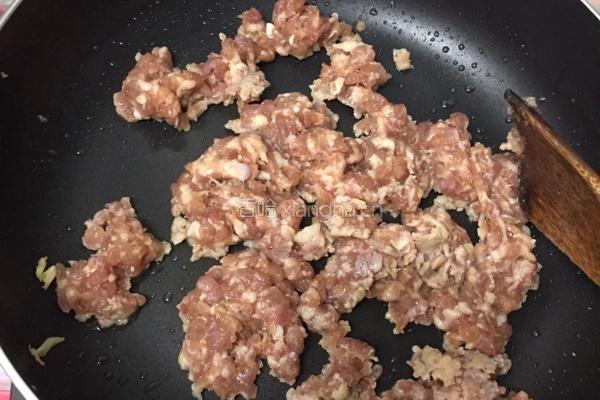 肉末茄子的做法图解3