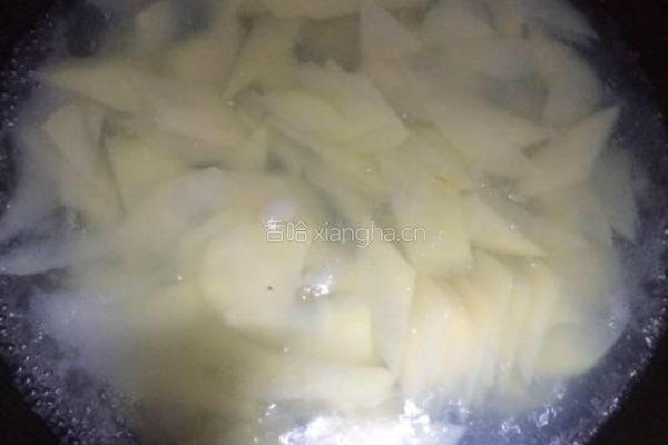 素炒土豆片的做法图解3