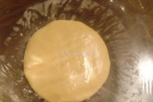 奶黄月饼的做法图解1