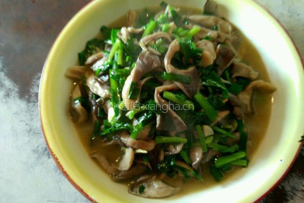 韭菜炒平菇的做法图解3