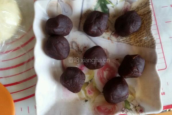 抹茶红豆奶黄酥的做法图解6