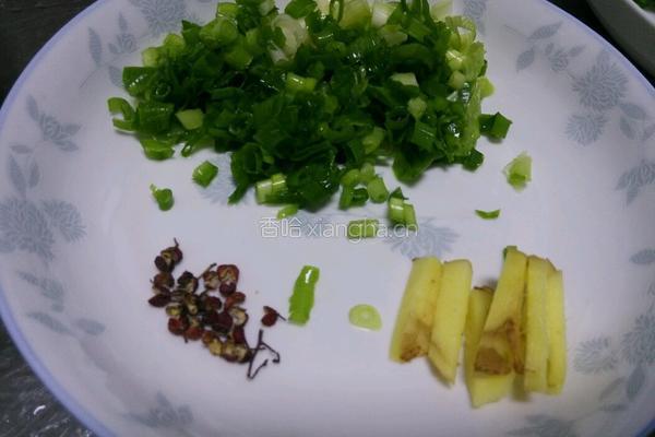 苦瓜炒肉片的做法图解4