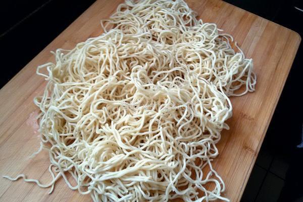 豆角焖面的做法图解3