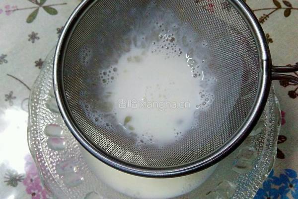 草莓双皮奶的做法图解10
