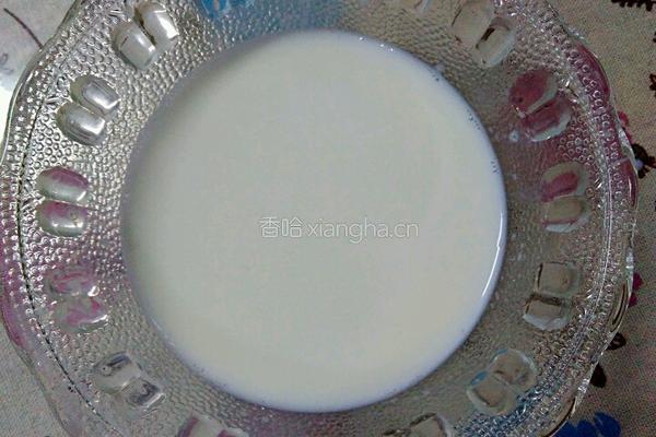 草莓双皮奶的做法图解11