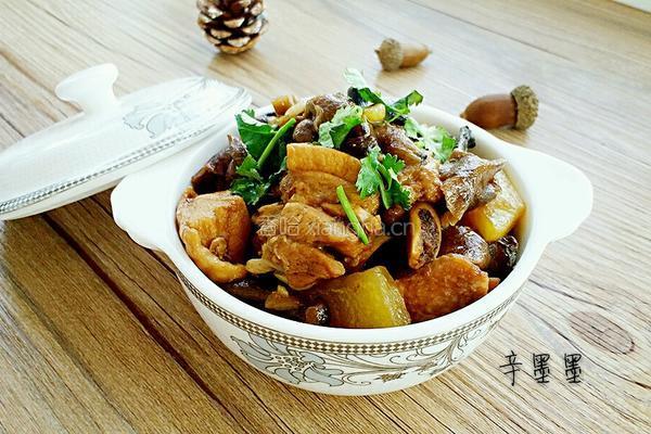 东北小鸡炖蘑菇的做法图解10