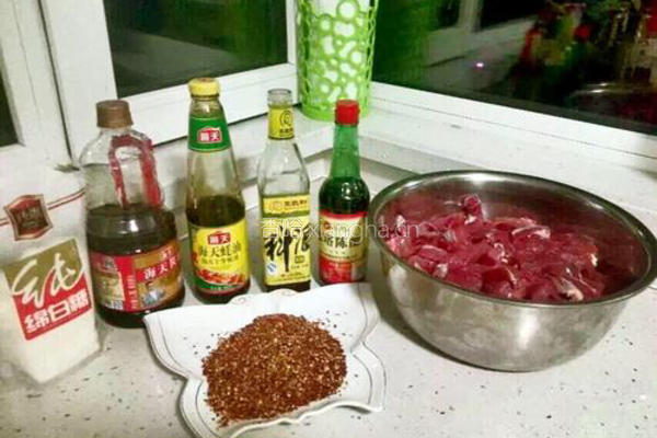 牛肉干的做法图解1