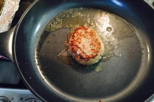 豆奶汉堡牛肉饼的做法图解8