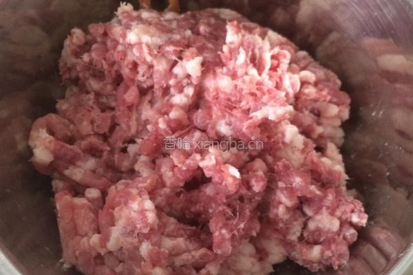 自制午餐肉的做法图解1