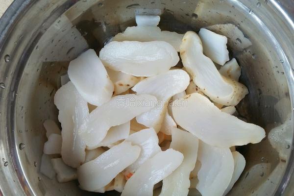 天麻炖鸡的做法图解2