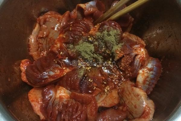 奥尔良烤鸡胗的做法图解7