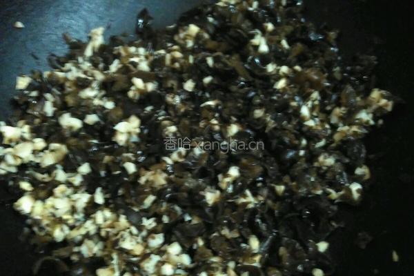 踏青饺子的做法图解2