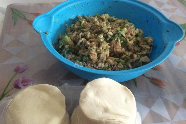 芹菜香菇馅饺子的做法图解2