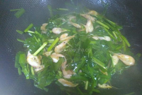 韭菜炒小米虾的做法图解5