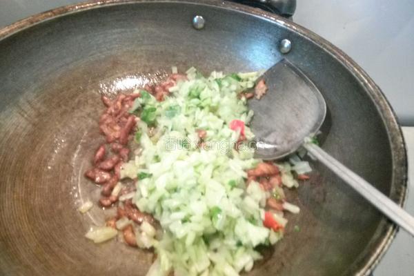 腌菜花炒肉的做法图解7