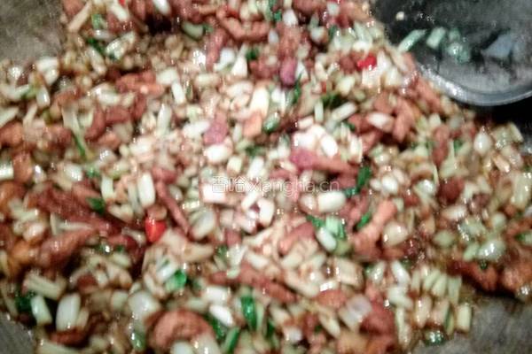 腌菜花炒肉的做法图解9