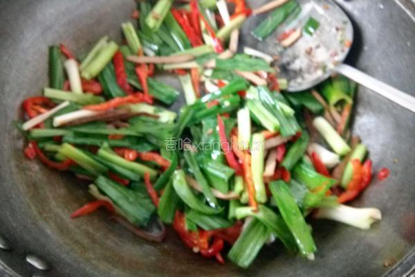 大蒜炒牛肚的做法图解4