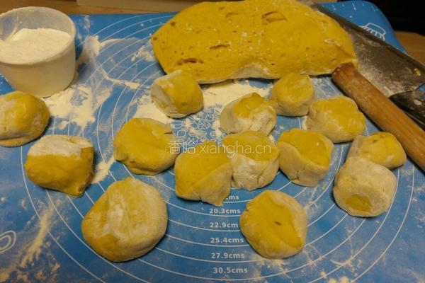 南瓜豆包的做法图解8