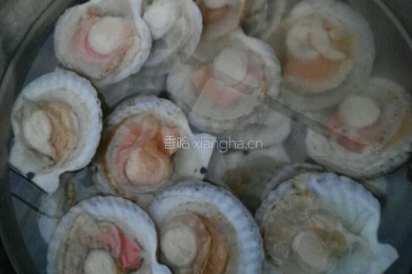蒜蓉扇贝的做法图解1