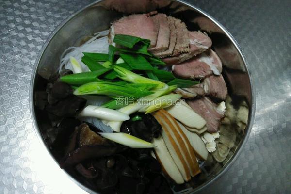 羊肉泡馍的做法图解2