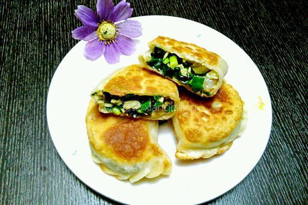 韭菜盒子的做法图解7