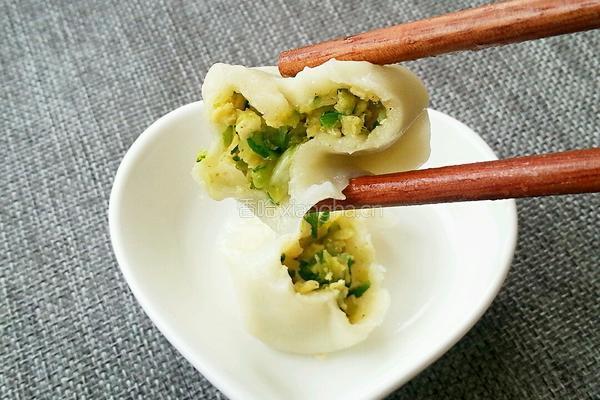 西葫芦鸡蛋水饺的做法图解22