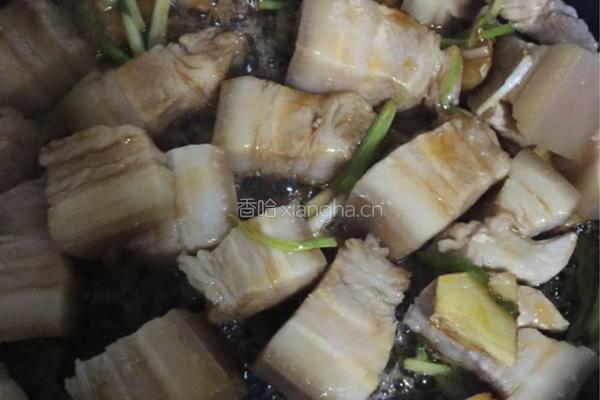 时尚妈妈教你做独家秘制红烧肉的做法图解3