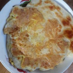 鸡蛋灌饼的做法[图]