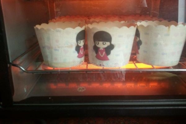 酸奶蛋糕的做法图解9