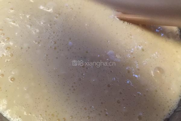 香蕉松饼的做法图解2